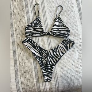 Skatie Swim Set Zebra